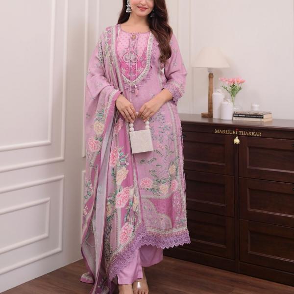 Zarinah Lilac Muslin Pakistani Suit Set – Digital Print & Hand Embroidery with Pearl Mala