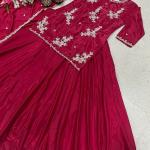 ✨ RegalGlow Designer Lehenga Set