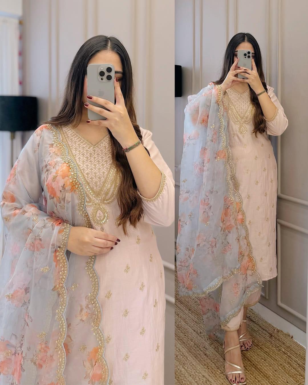 Pakistani FLOWERS BLOOM suits set🌸