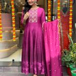Pink Violet – Anarkali Flared Kurti Pant Dupatta Set (Muslin with Golden Zari Work)