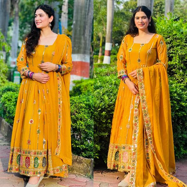 👑 "Noor-e-Nazakat" Designer Anarkali Suit Set – Royal Flair Edition
