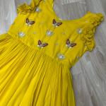 🌟 Zyana Premium Frill Gown – Designer Sleeveless Collection