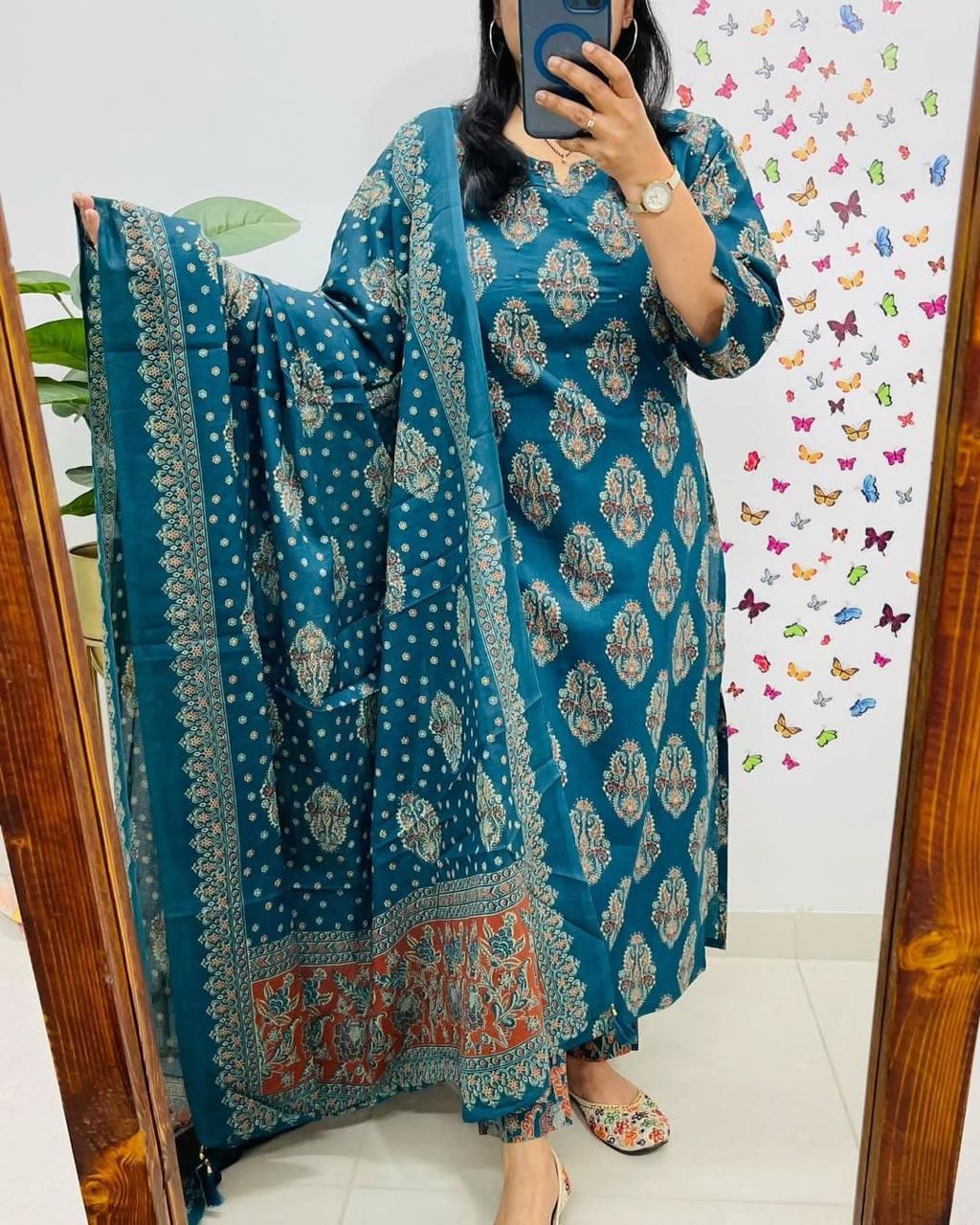 Ajarakh Grace – Premium Cambric Cotton 3-Piece Suit Set