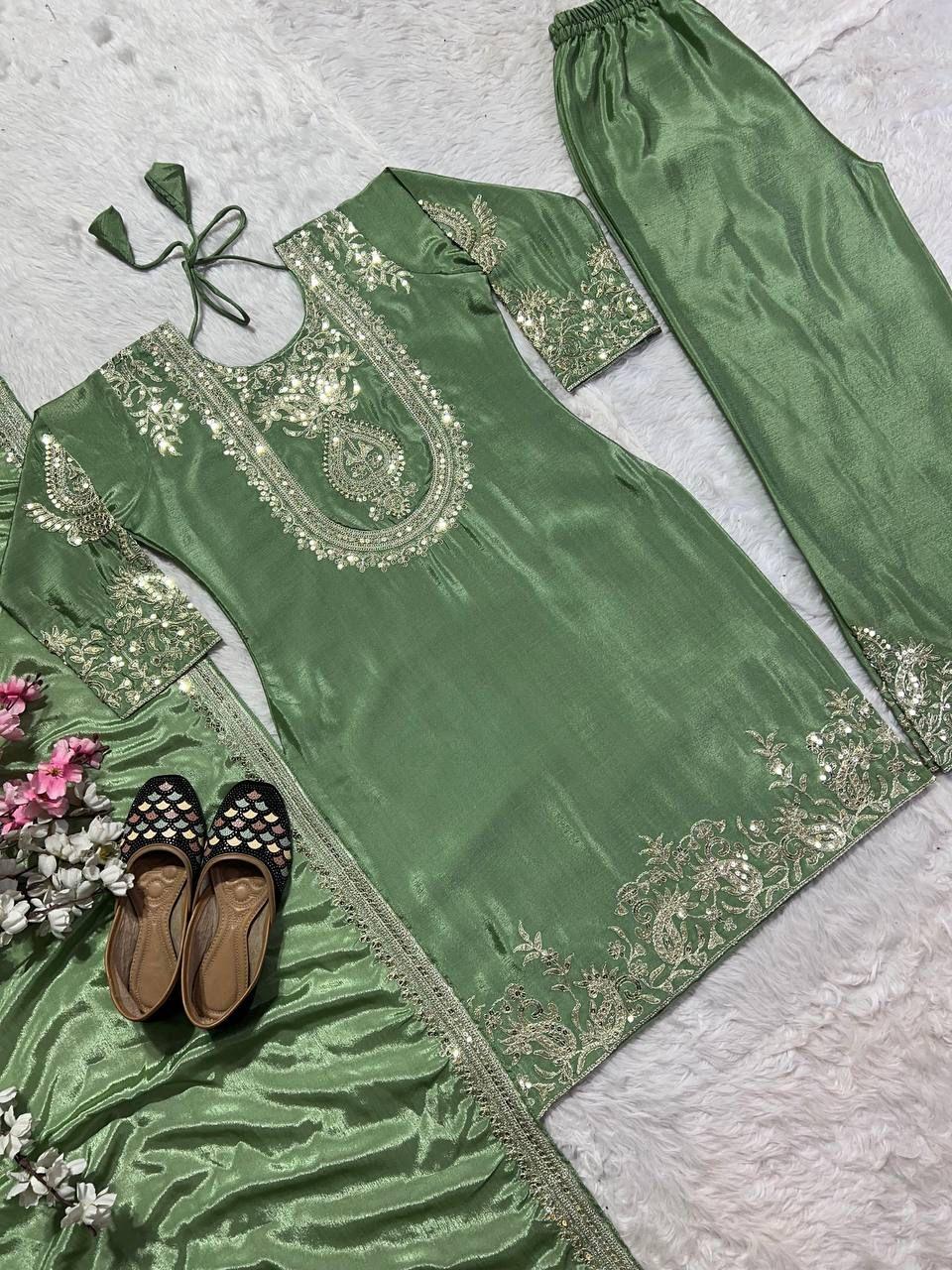 "Saanvi" Pure Chinnon Silk Embroidered Suit Set