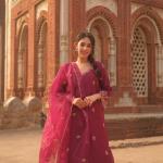 “RAASHA Deep Blue & Maroon Embroidered Chanderi Silk 3‑Piece Suit Set – Cotton‑Lined Kurti, Palazzo & Dupatta”
