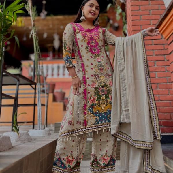 🌟 New Arrivals: Noori Anarkali Plaza Set