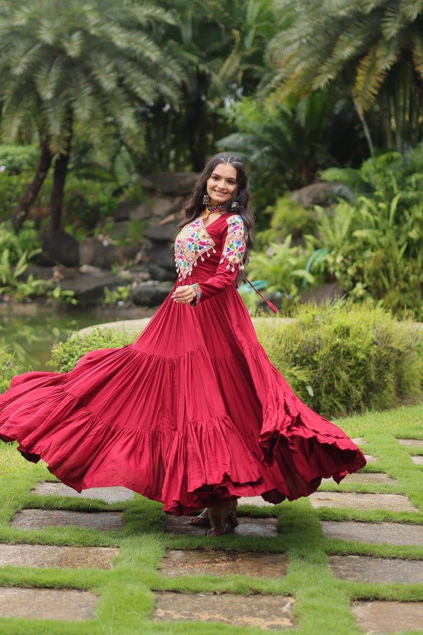 Kutchi Gamthi Navratri Gown – 14kg Rayon with 12 Meter Flair (Maroon)