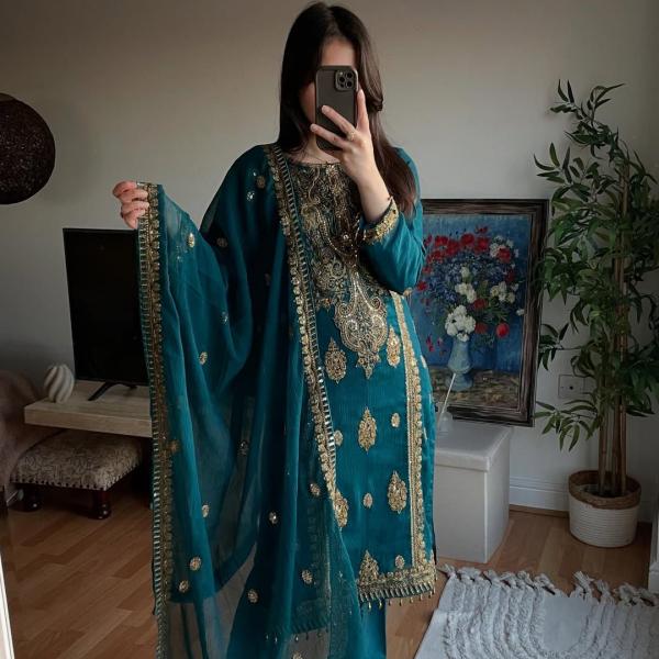 Premium Heavy Chinnon Silk Embroidered Kurta Pant Set with Designer Dupatta