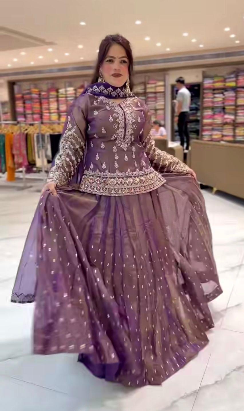 https://www.suvastifashion.in/storage/whatsapp-video-2026-03-07-at-111456-am-1.mp4