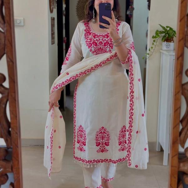 Afiya Roman Cotton Silk Embroidered Kurti Pant Set with Dupatta (NF)