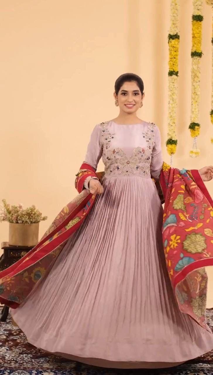 https://www.suvastifashion.in/storage/whatsapp-video-2026-04-18-at-33540-pm.mp4